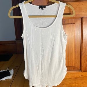 Set of 4 white tank top from The limited XS XSmall